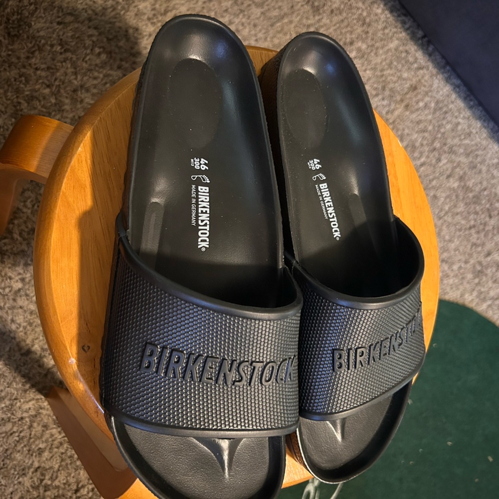 Birkenstock Men's Classic Black Slides